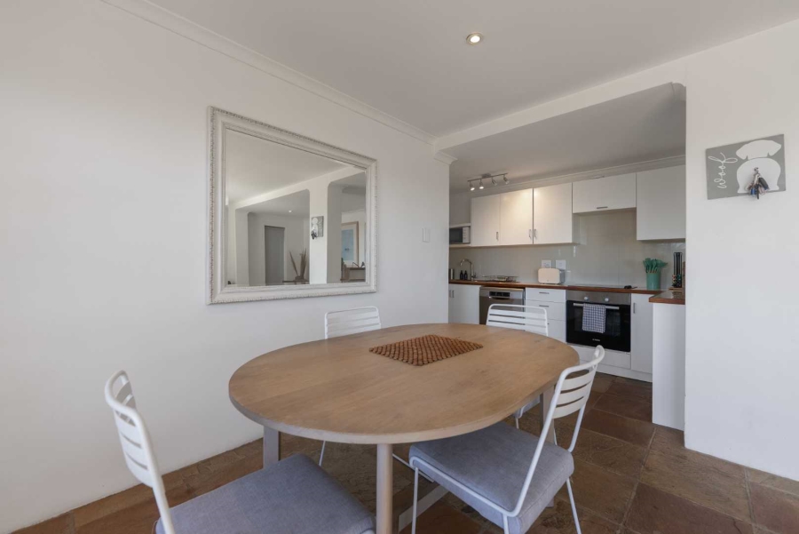 8 Bedroom Property for Sale in Camps Bay Western Cape